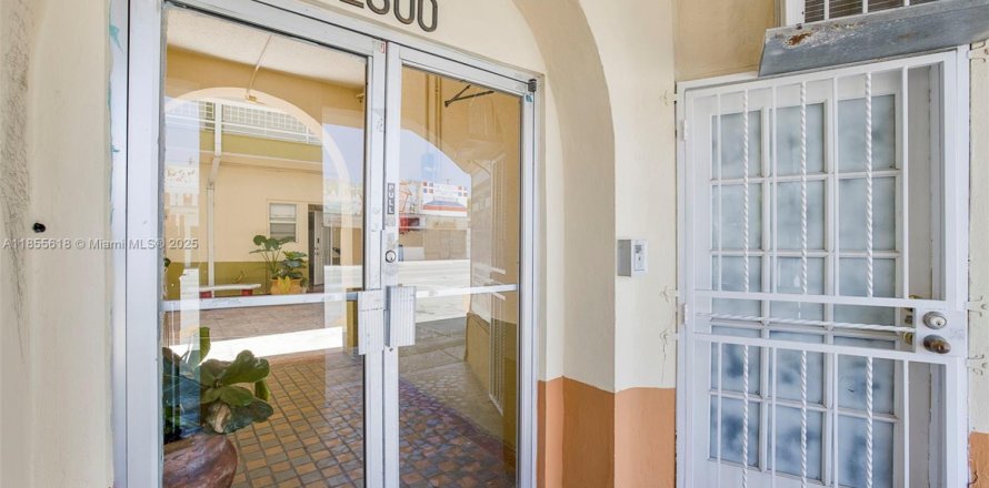 Appartement à Miami, Floride 1 chambre № 1877899