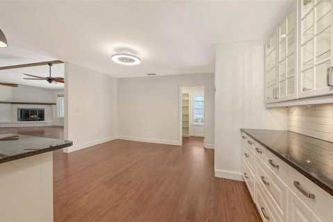 Casa en venta en Bradenton, Florida, 3 dormitorios, 200.3 m2 № 1902899 - foto 21