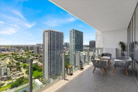 Condominio en alquiler en Miami, Florida, 2 dormitorios, 88.72 m2 № 2055068 - foto 21