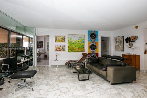 Copropriété à vendre à Miami, Floride: 1 chambre, 135.64 m2 № 1777704 - photo 4