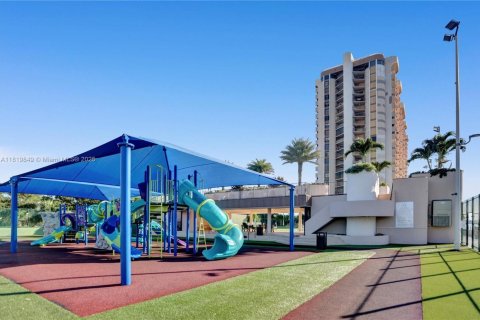 Copropriété à vendre à Miami, Floride: 1 chambre, 135.64 m2 № 1777704 - photo 28