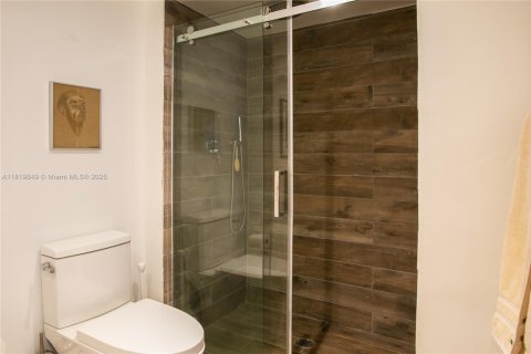 Copropriété à vendre à Miami, Floride: 1 chambre, 135.64 m2 № 1777704 - photo 14