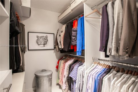 Copropriété à vendre à Miami, Floride: 1 chambre, 135.64 m2 № 1777704 - photo 10
