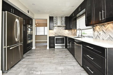 Casa en alquiler en Longwood, Florida, 3 dormitorios, 200.67 m2 № 1869848 - foto 5