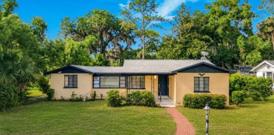 Casa en Ocala, Florida 4 dormitorios, 163.6 m2 № 2207721