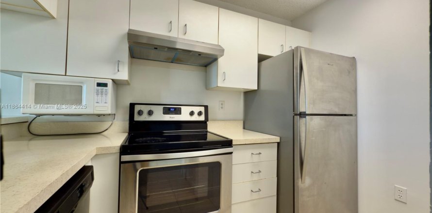 Condo à West Palm Beach, Floride, 1 chambre № 1892837
