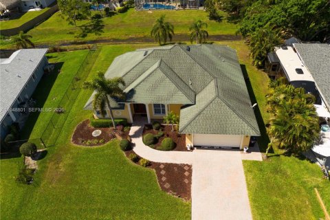 Снять в аренду виллу или дом в Порт-Сент-Луси, Флорида 3 спальни, 219.9м2, № 2006404 - фото 30