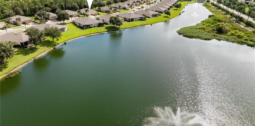 Villa ou maison à Englewood, Floride 2 chambres, 124.3 m2 № 1899015