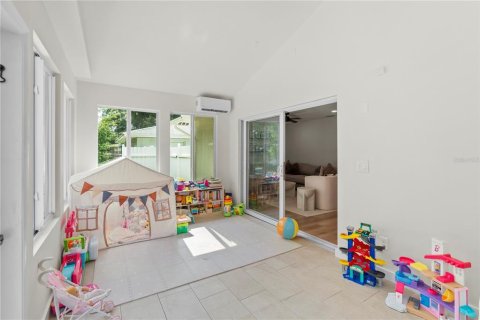 Villa ou maison à vendre à Orlando, Floride: 3 chambres, 177.54 m2 № 2156630 - photo 20
