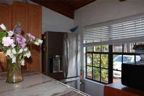 Townhouse in Pembroke Pines, Florida 2 bedrooms, 111.11 sq.m. № 1814386 - photo 12