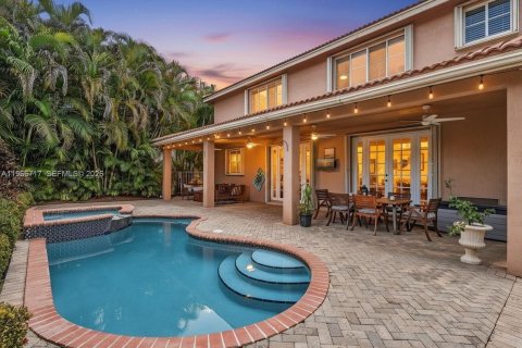 Villa ou maison à vendre à Weston, Floride: 6 chambres, 343.37 m2 № 2038613 - photo 3