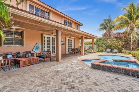 Villa ou maison à vendre à Weston, Floride: 6 chambres, 343.37 m2 № 2038613 - photo 13