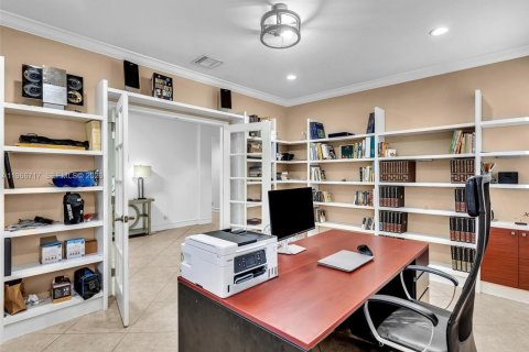 Villa ou maison à vendre à Weston, Floride: 6 chambres, 343.37 m2 № 2038613 - photo 7