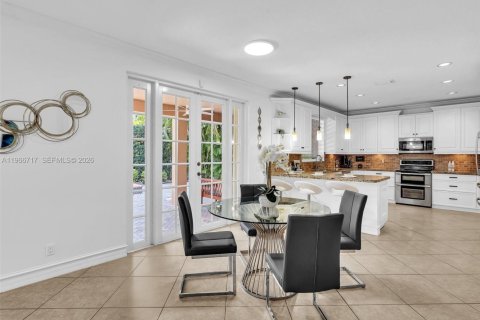 Villa ou maison à vendre à Weston, Floride: 6 chambres, 343.37 m2 № 2038613 - photo 16