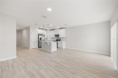 Townhouse in Orlando, Florida 3 bedrooms, 125.6 sq.m. № 2197172 - photo 6