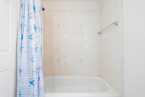 Copropriété à vendre à Miami Lakes, Floride: 3 chambres, 125.51 m2 № 2250174 - photo 18