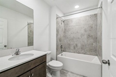 House in Hudson, Florida 3 bedrooms, 141.12 sq.m. № 1905654 - photo 6