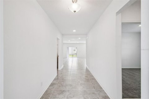 House in Hudson, Florida 3 bedrooms, 141.12 sq.m. № 1905654 - photo 9