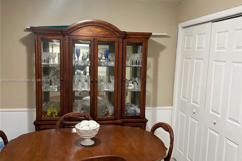 Touwnhouse à vendre à North Lauderdale, Floride: 2 chambres, 102.94 m2 № 1943935 - photo 6