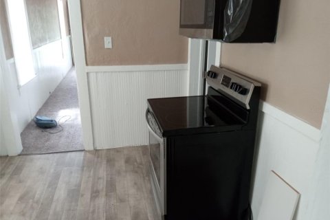 House in Jacksonville, Florida 3 bedrooms, 86.68 sq.m. № 1802086 - photo 7