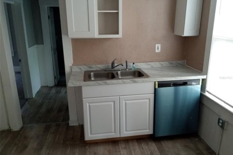 House in Jacksonville, Florida 3 bedrooms, 86.68 sq.m. № 1802086 - photo 4