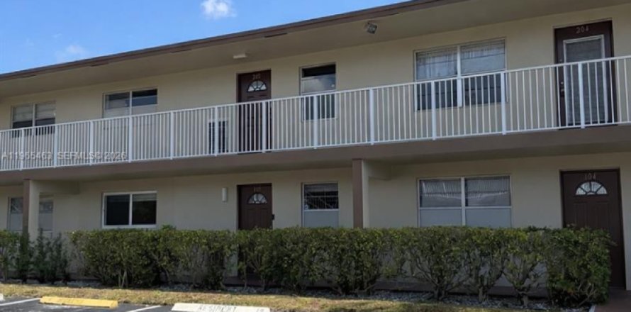 Condo à Margate, Floride, 2 chambres  № 2034105