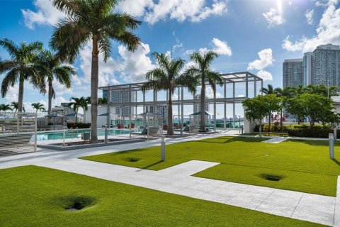 Купить кондоминиум в Майами, Флорида 2 спальни, 109.72м2, № 1963530 - фото 28