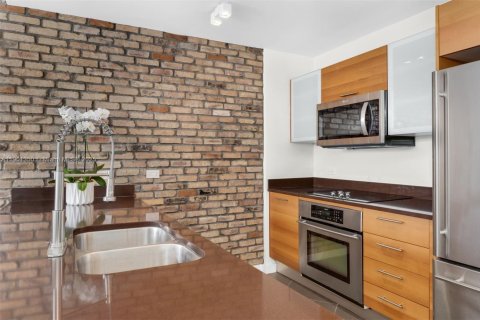 Купить кондоминиум в Майами, Флорида 2 спальни, 109.72м2, № 1963530 - фото 10