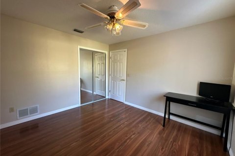 House in Palm Coast, Florida 3 bedrooms, 175.86 sq.m. № 2233105 - photo 27