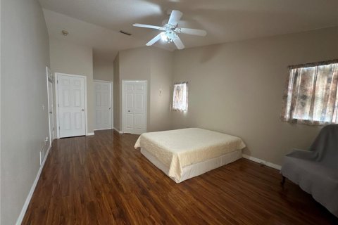 House in Palm Coast, Florida 3 bedrooms, 175.86 sq.m. № 2233105 - photo 17