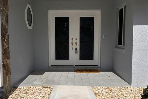 House in Palm Coast, Florida 3 bedrooms, 175.86 sq.m. № 2233105 - photo 2
