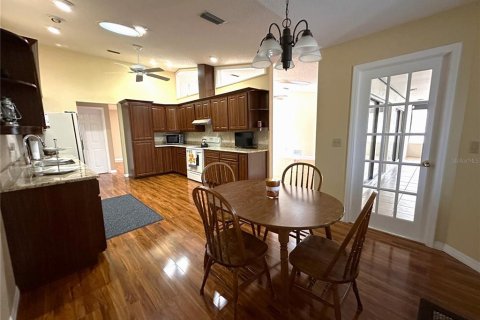 House in Palm Coast, Florida 3 bedrooms, 175.86 sq.m. № 2233105 - photo 13