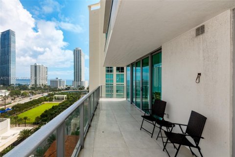 Copropriété à vendre à Sunny Isles Beach, Floride: 3 chambres, 175.77 m2 № 2426060 - photo 12