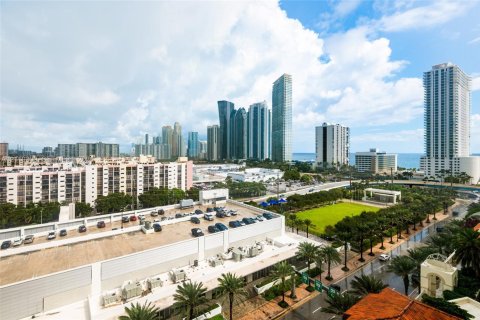 Condo à Sunny Isles Beach, Floride, 3 chambres  № 2426060