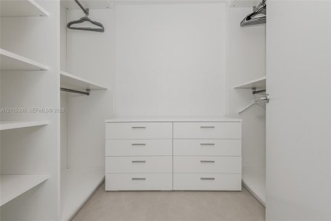 Copropriété à vendre à Sunny Isles Beach, Floride: 3 chambres, 175.77 m2 № 2426060 - photo 20