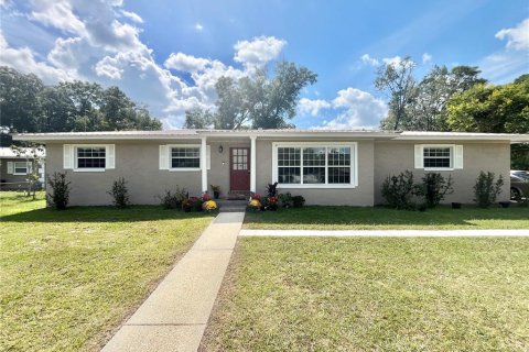 Villa ou maison à Ocala, Floride 4 chambres, 189.89 m2 № 2407041