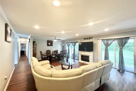 Villa ou maison à vendre à Ocala, Floride: 4 chambres, 189.89 m2 № 2407041 - photo 6