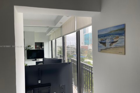 Купить кондоминиум в Санни-Айлс-Бич, Флорида 2 спальни, 91.79м2, № 2038143 - фото 9