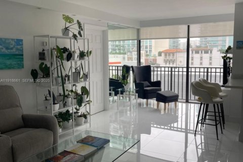 Купить кондоминиум в Санни-Айлс-Бич, Флорида 2 спальни, 91.79м2, № 2038143 - фото 8