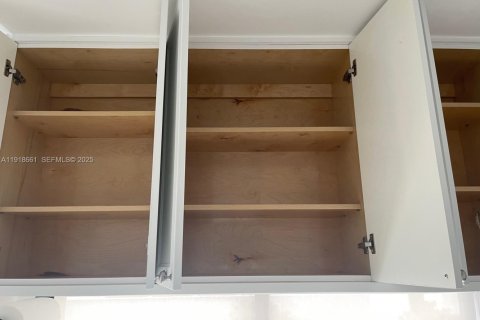 Купить кондоминиум в Санни-Айлс-Бич, Флорида 2 спальни, 91.79м2, № 2038143 - фото 20