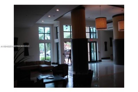 Apartamento en alquiler en Miami, Florida, 2 dormitorios, 90.77 m2 № 2004327 - foto 11