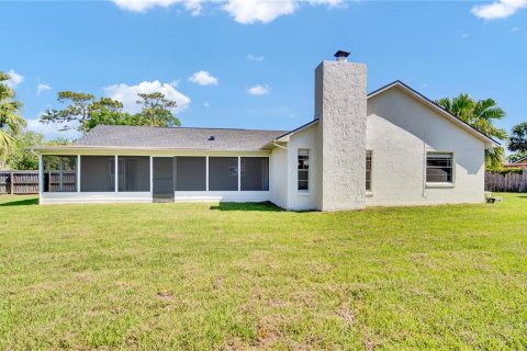 House in Kissimmee, Florida 4 bedrooms, 149.57 sq.m. № 1718977 - photo 25