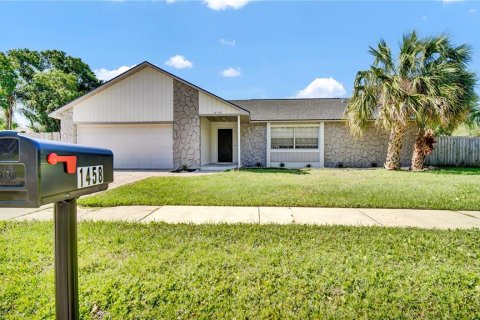 House in Kissimmee, Florida 4 bedrooms, 149.57 sq.m. № 1718977 - photo 1