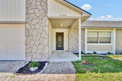 House in Kissimmee, Florida 4 bedrooms, 149.57 sq.m. № 1718977 - photo 2