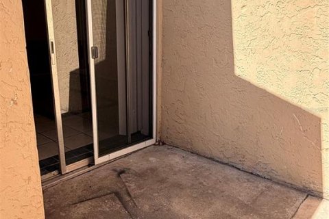 Touwnhouse à louer à Orlando, Floride: 2 chambres, 82.78 m2 № 2106678 - photo 10