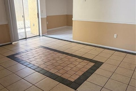 Touwnhouse à louer à Orlando, Floride: 2 chambres, 82.78 m2 № 2106678 - photo 4