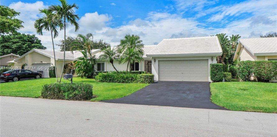 Villa ou maison à Boca Raton, Floride 3 chambres, 154.03 m2 № 2020179