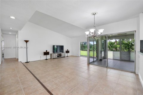 Villa ou maison à vendre à Boca Raton, Floride: 3 chambres, 154.03 m2 № 2020179 - photo 17