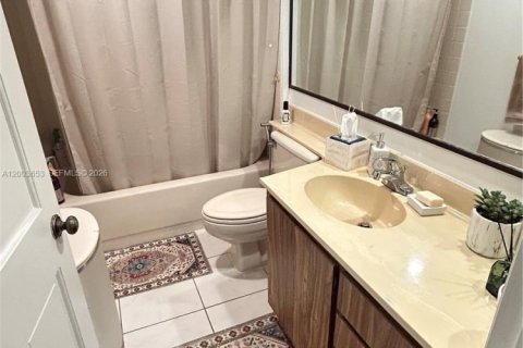 Condo in Davie, Florida, 2 bedrooms  № 2068223 - photo 10