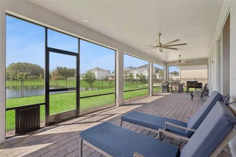 Villa ou maison à vendre à Oviedo, Floride: 6 chambres, 464.88 m2 № 2354520 - photo 23